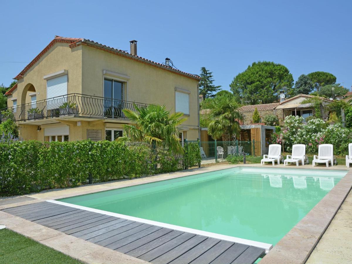 Pretty Villa With Pool And Jacuzzi In Carcassonne Bagian luar foto